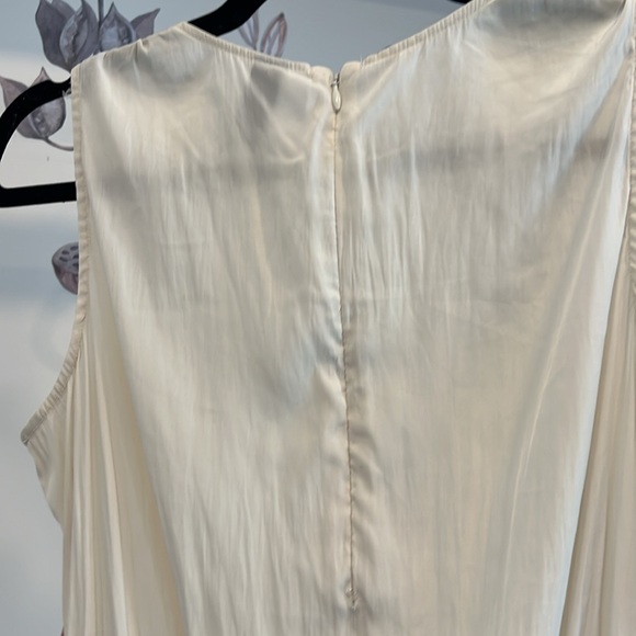 Gap Cream Jumper with Zipper Back - Picture 4 of 4